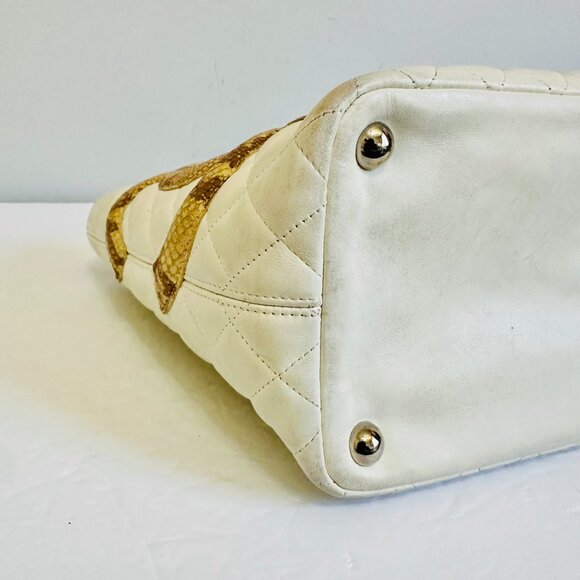 AUTHENTIC CHANEL LAMBSKIN LEATHER AND SNAKESKIN CC QUILTED CAMBON TOTE BAG RARE - Picture 7 of 14